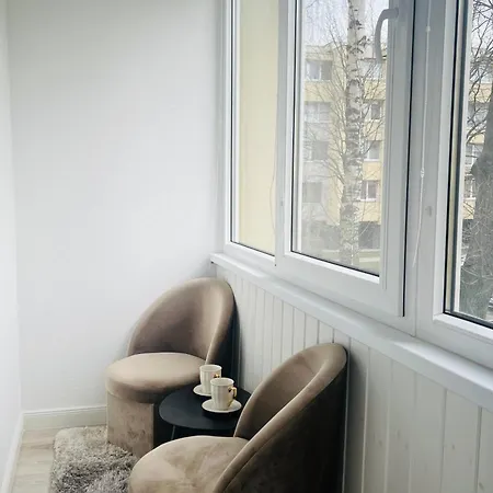 アパート Chill Apartamentai パランガ