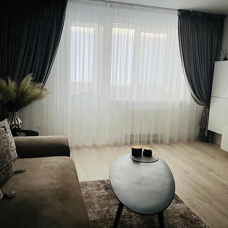 アパート Chill Apartamentai パランガ